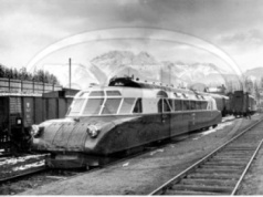 Historia jednej fotografii z Bazy Zdjęć PAP: „Luxtorpeda” – pociąg dużych prędkości naszych dziadków