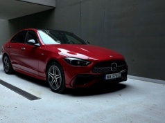 Test: Mercedes C300e 4Matic – to połączenie ma sens