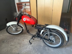 Bardzo długa renowacja. Właściciel warsztatu odpowie za przywłaszczenie zabytkowych motocykli