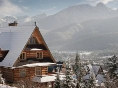 Nowa atrakcja w „zimowej stolicy Polski”. Baseny niczym z kultowych uzdrowisk