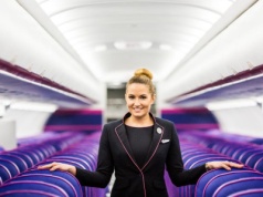 Wzięliśmy pod lupę „biznes klasę” od Wizz Aira. Jest skromnie, drogo i z dużą liczbą haczyków