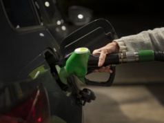e-petrol.pl: benzyna i diesel nieznacznie potaniały, a autogaz podrożał