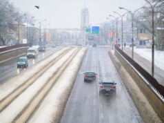 Pogoda na czwartek. Koniec ostrzeżeń i delikatna poprawa aury