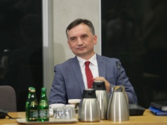 Dziś sąd zajmie się sprawą Zbigniewa Ziobry. Ma zapaść decyzja o areszcie