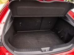 Zimny kubeł wody w 2025 roku podziałał. Realne 112 tys. zł za 2.0 186 KM to dziś oferta do przemyślenia