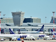Władze Lotniska Chopina muszą szybko zarobić dużo więcej. Wiemy, jak to zrobią