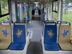 Rozmawiasz przez telefon na głośnomówiącym? W tym mieście możesz dostać za to mandat