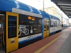 Na torach nadal 40-letnie lokomotywy. Ale kolej w UE zmienia się na lepsze