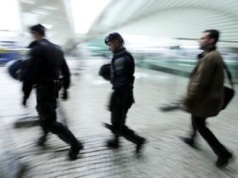 Szok w Portugalii. Policjanci gwałcili i torturowali zatrzymanych