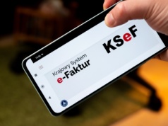 Faktury papierowe nie znikną, bo nie wszystkie urzędy mają dostęp do KSeF