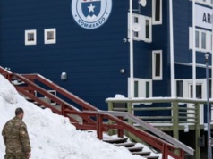 Trump nie zamierza się przejmować europejskimi żołnierzami na Grenlandii