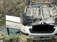 Dachowanie do rowu w Starym Lesie