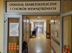 Problemy szpitala w Sieradzu. Zamykają się oddziały, lekarze bez nowych umów