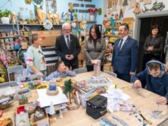 Wizyta wojewody w DPS w Rzadkowie