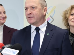 Nauczyciele skłonni zgodzić się na wyższe pensum. A nawet je zróżnicować w zależności od przedmiotu