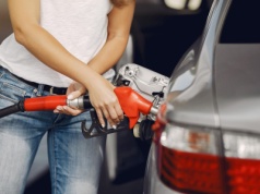 Średnie ceny paliw w styczniu