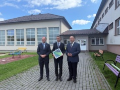 Lanckorona: Smród w szkole! Sprawa dla Rzecznika Praw Dziecka