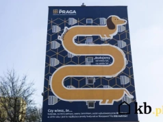 To najdłuższy prosty blok mieszkalny w Warszawie. Ciągnie się aż po horyzont!