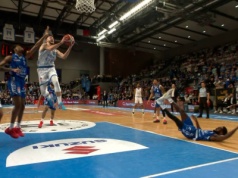 Anwil z pewnym zwycięstwem w Wałbrzychu