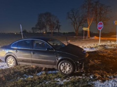 Groźny wypadek w gminie Grabica. Dwie osoby w szpitalu