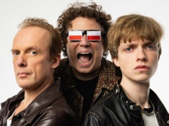 Energetyczny, gitarowy utwór. Sidney Polak i BNDK „są z Polski”