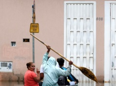 Deszcze nazwano "ekstremalnym". Są ofiary i apel do mieszkańców