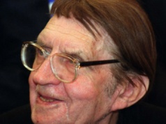 Poeta, ksiądz Jan Twardowski zmarł 20 lat temu