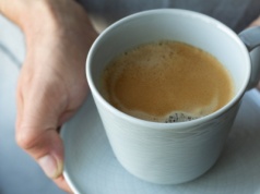 Ziołowa kawa nie tylko dla nadciśnieniowców. Wspiera jelita, wątrobę, nerki