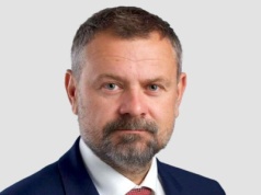 Gigant na krawędzi. Jak potoczą się rozmowy ostatniej szansy?