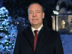 Miedwiediew świętuje po decyzji Trumpa. "Prognozy się sprawdzają"