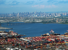 Porty morskie USA ominęły halsami politykę taryfową prezydenta Trumpa