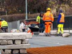 Spadek ofert na gdańskim rynku pracy. Nadzieją dla bezrobotnych budownictwo i transport