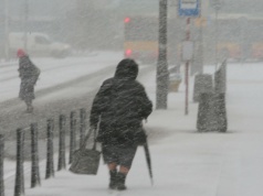 IMGW ostrzega przed silną wichurą. Zagrożone jedno województwo