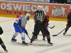 Derby Małopolski w hokeju na lodzie, wygrana Oświęcimian 18.01.2026
