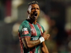 Gwiazda futbolu wznawia karierę. Duże pieniądze w tle