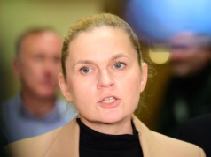 Minister Edukacji Barbara Nowacka gościem Radia Łódź w poniedziałkowy poranek