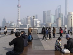 Gospodarka Chin zwalnia. Wzrost PKB najniższy od trzech lat mimo realizacji celu Pekinu