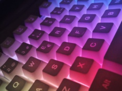 Creepy Jar sprzedał brutto ponad 500 tys. sztuk gry StarRupture na Steam