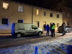 Jedna osoba zatrzymana w związku ze śmiercią 30-letniej kobiety i jej trojga małych dzieci w Chełmnie