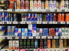 Wyższy VAT na napoje bezalkoholowe. Koszty uderzą w małe sklepy