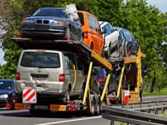 Import samochodów używanych do Polski w 2025 r. – mniej aut i zmiana lidera wśród modeli