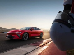 Exlantix debiutuje na polskim rynku. Znamy ceny