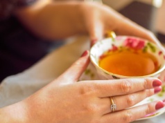 Zioła pomocne w chorobie stawów. Wypij lub zrób okład, a poczujesz ulgę