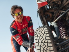 Maciej Oleksowicz z mocnym debiutem w Rajdzie DAKAR