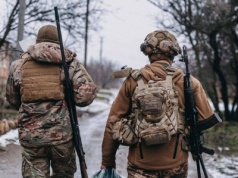 Handlował nielegalnie bronią z ukraińskiego frontu. "Specjalne zamówienia"