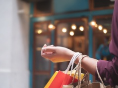 Liczba sklepów w Polsce rośnie po raz pierwszy od lat