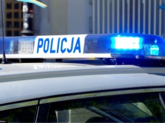 Wparował do banku i zażądał pieniędzy. Szokujące sceny w polskim mieście. Trwa pilna obława