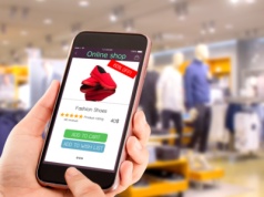 Sklepów znów przybywa. Internet zmienia trend w handlu