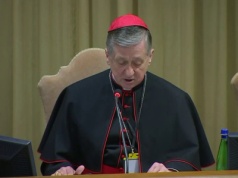 Trzech zwierzchników archidiecezji w USA w tym Chicago krytycznie o polityce zagranicznej prezydenta Donalda Trumpa