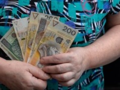 Polka pobiera emeryturę z Irlandii. Skarbówka zażądała podatku